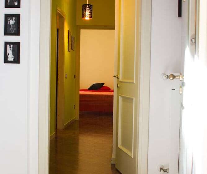 تختخواب و صبحانه Amici Miei Rooms