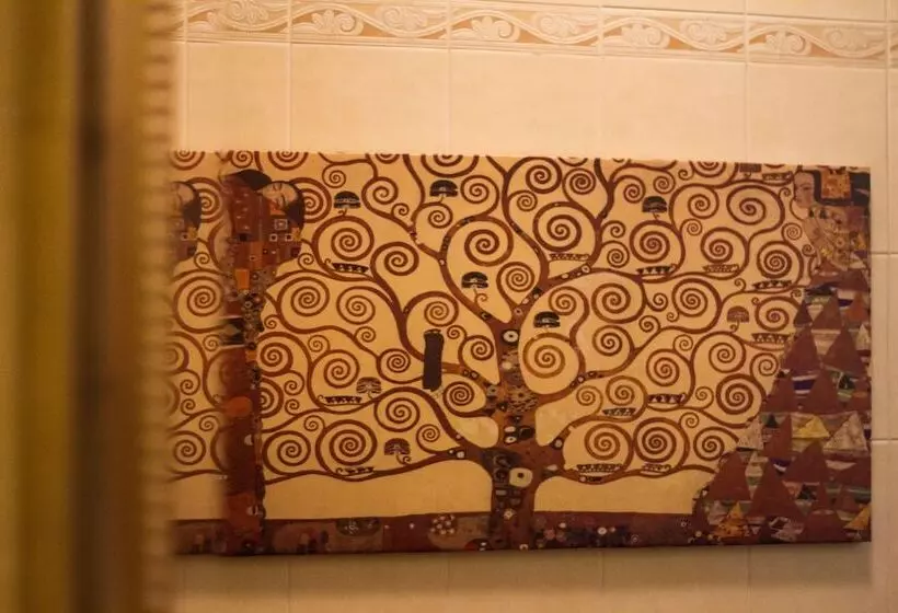 تختخواب و صبحانه Amici Miei Rooms