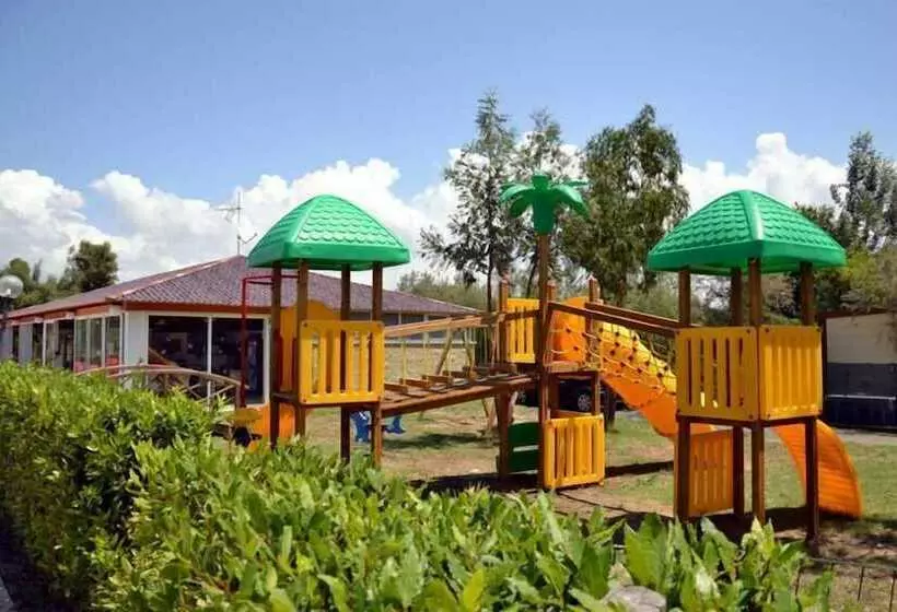 Hotelli Camping Le Palme