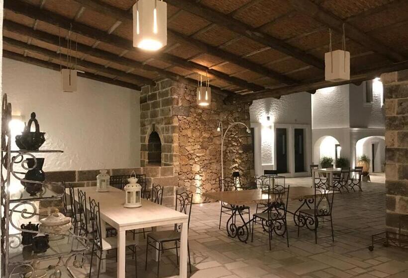 Hotel Masseria Le Mandorle