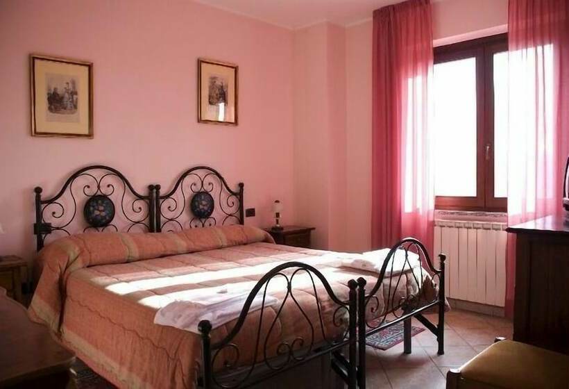 فندق ريفى Agriturismo Le Francesche