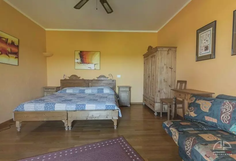 Maaseutuhotelli Villa Sant Anna