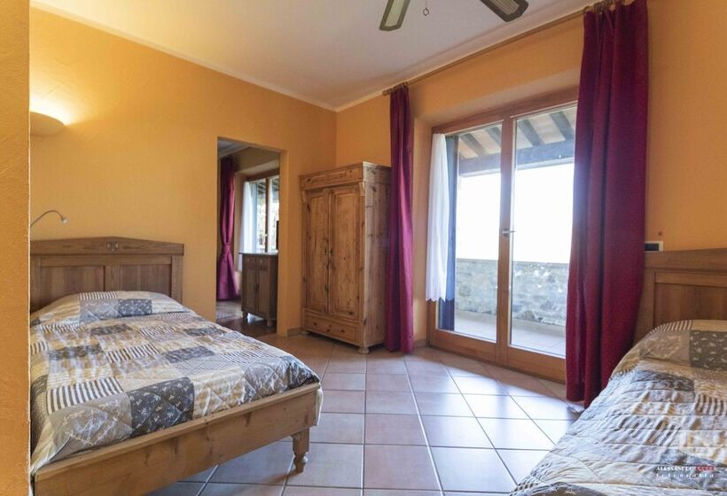 فندق ريفى Villa Sant Anna