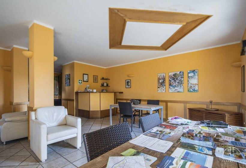 فندق ريفى Villa Sant Anna