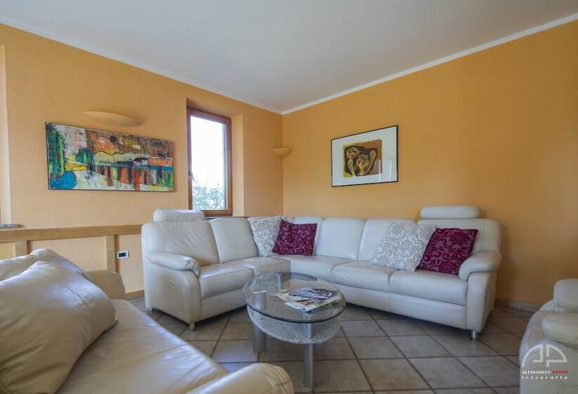 فندق ريفى Villa Sant Anna