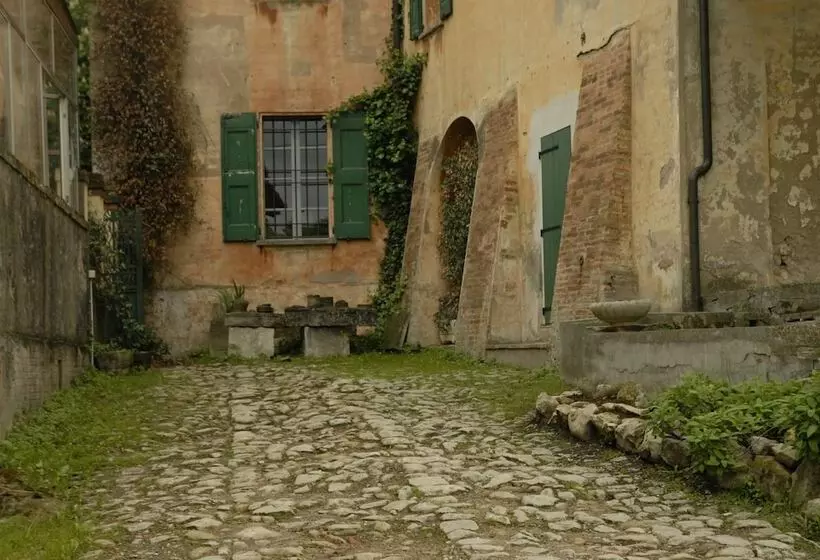 هتل Torre Di Jano