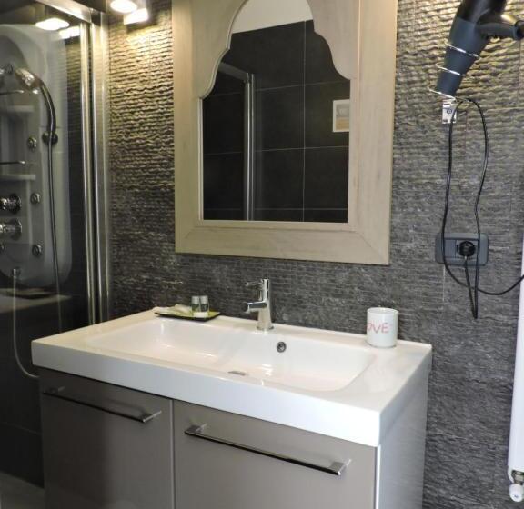 بنسيون Residenze Torinesi