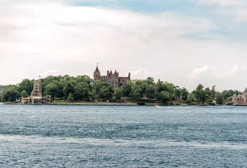 Hotelli Capt. Thomson S Resort