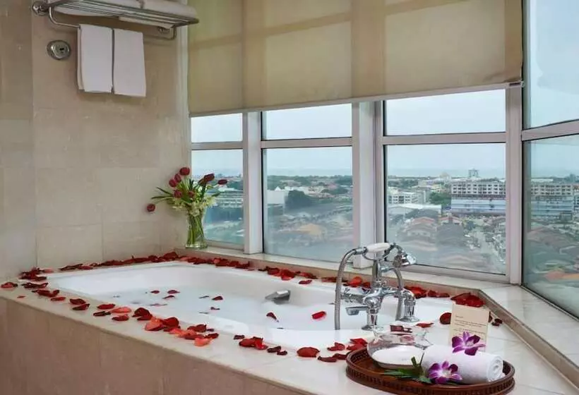 Grand Swiss Belhotel Melaka