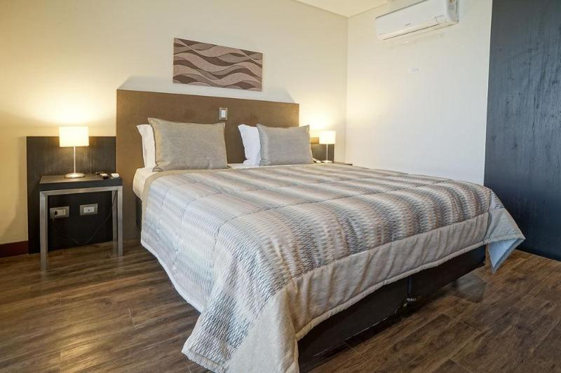 호텔 Bourbon Dom Ricardo Aeroporto Curitiba Business