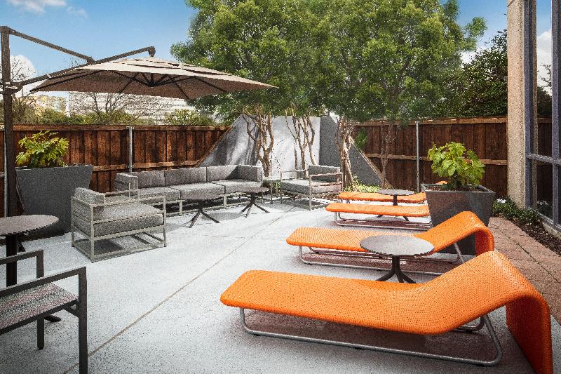 فندق Crowne Plaza Dallas Love Field   Med Area, An Ihg