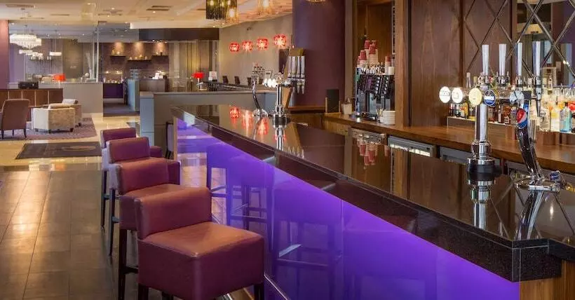 בית מלון כפרי Doubletree By Hilton London Chelsea