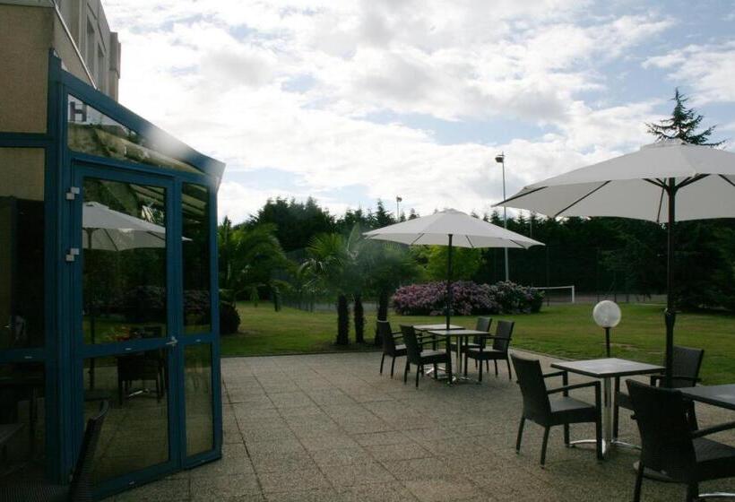 هتل Escale Oceania Nantes Aéroport