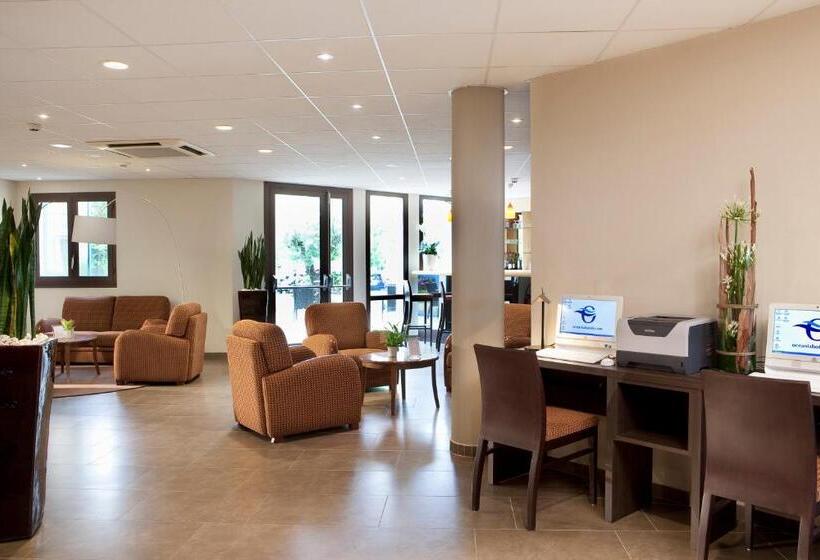 هتل Escale Oceania Nantes Aéroport