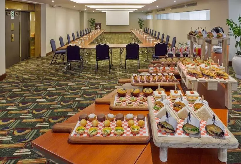 هتل Estelar Miraflores