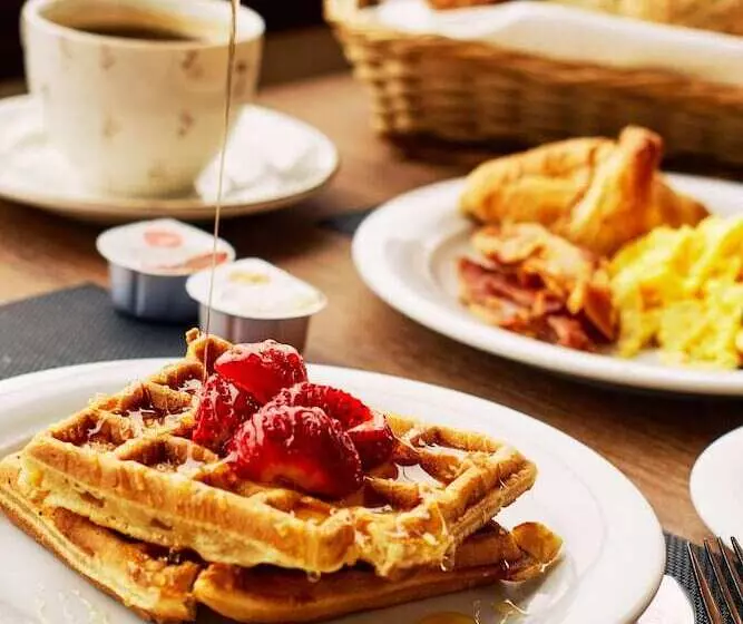 هتل Estelar Miraflores