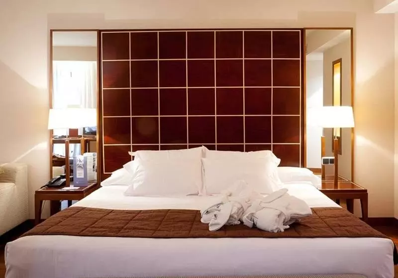 هتل Eurostars Diana Palace