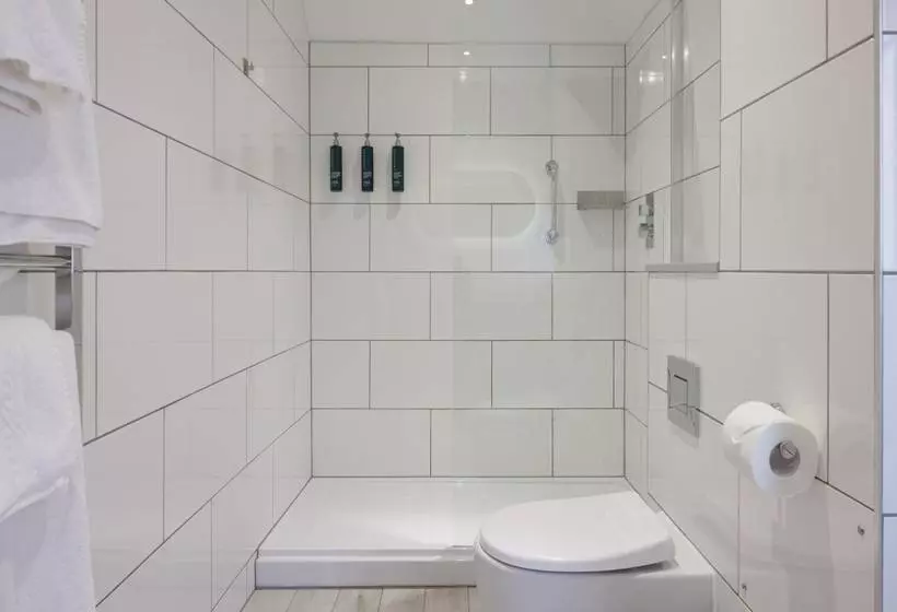 Отель Hilton York