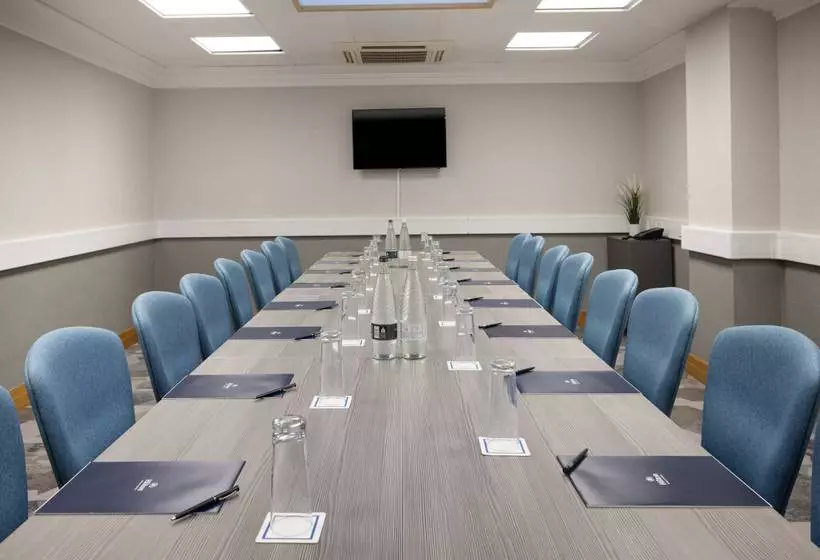 Отель Hilton York