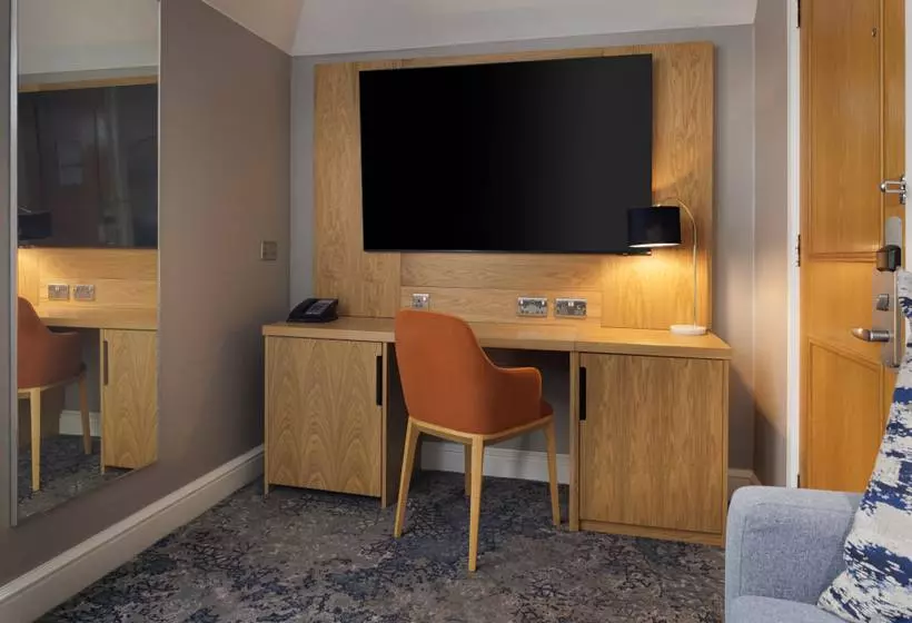 Отель Hilton York