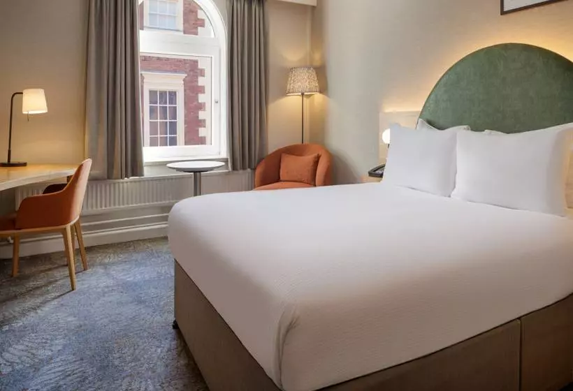 Отель Hilton York