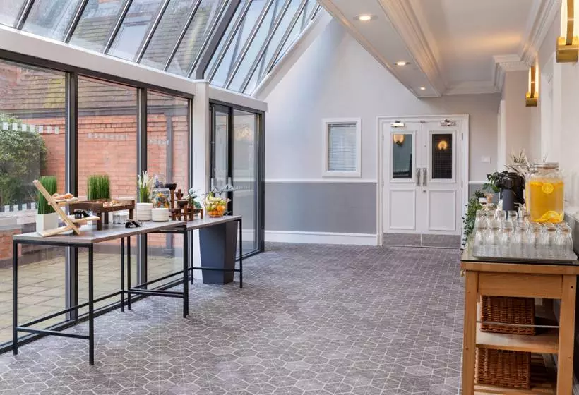 Отель Hilton York