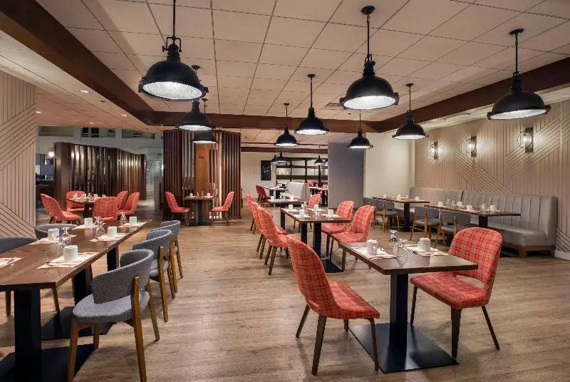 هتل Holiday Inn Montreal Longueuil, An Ihg