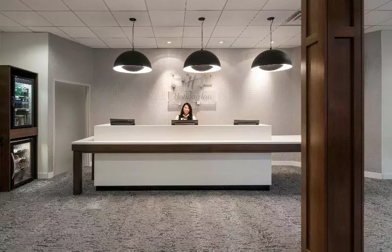 هتل Holiday Inn Montreal Longueuil, An Ihg