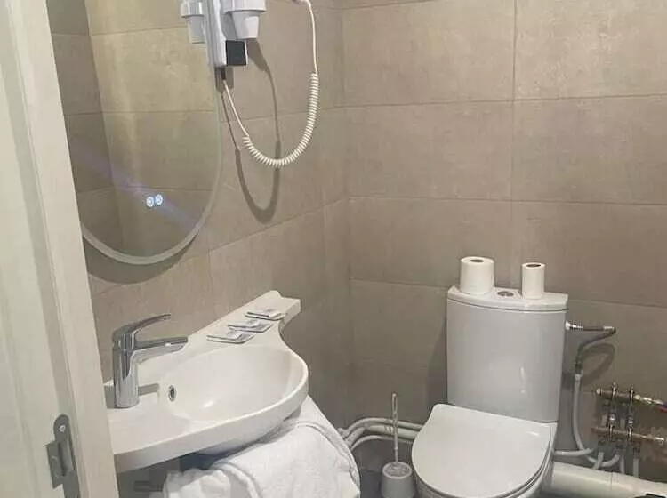 هتل Hôtel D Anjou