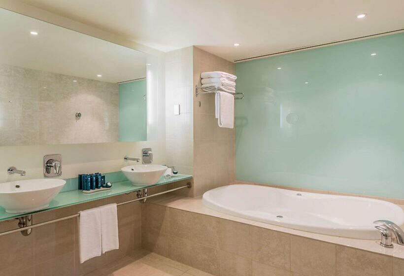 فندق Parkroyal Melbourne Airport