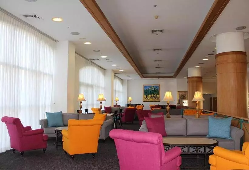 호텔 Plaza Nazareth Illit