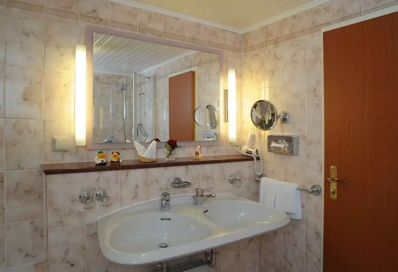 בית מלון כפרי Torbräu