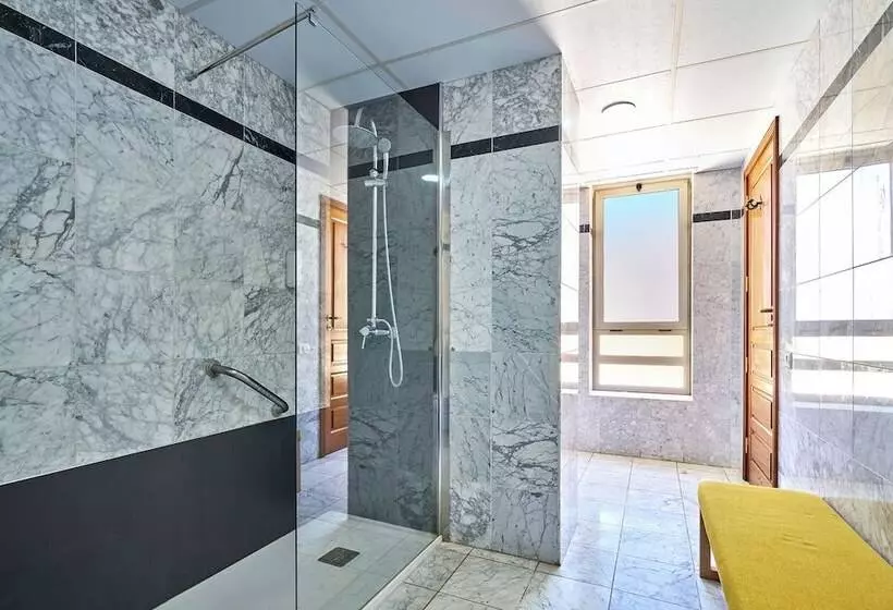 בית מלון כפרי Torre Del Conde