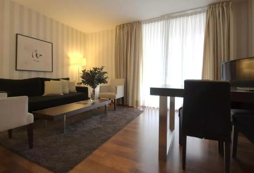 Отель Zenit Borrell