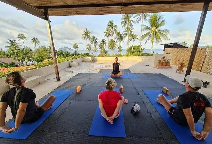 리조트 Vacation Village Phra Nang Inn   Sha Extra Plus