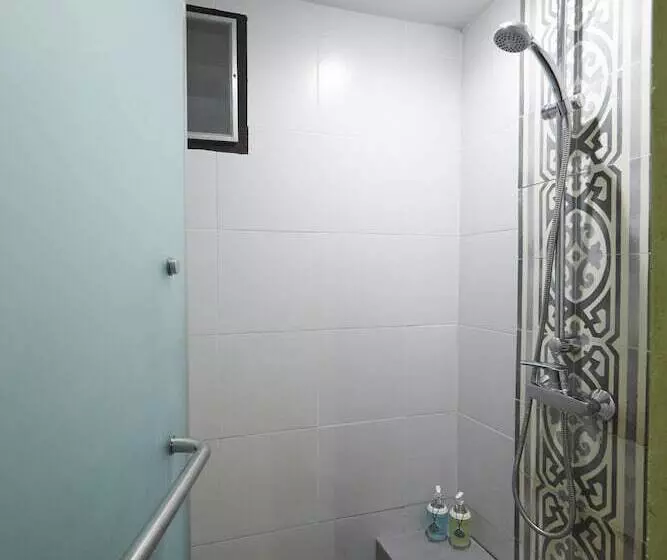 리조트 Vacation Village Phra Nang Inn   Sha Extra Plus