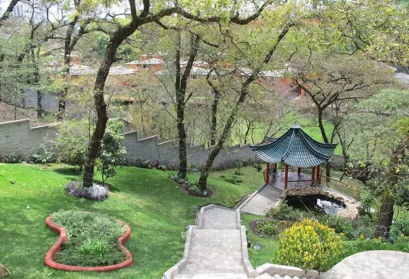 Suites Jardin Imperial