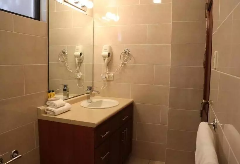 Suites Jardin Imperial