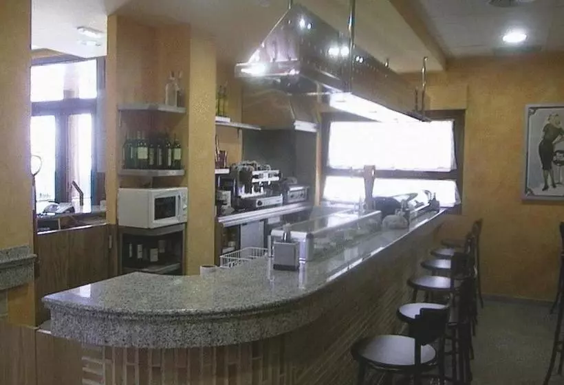 Hostal Toledano Victoria