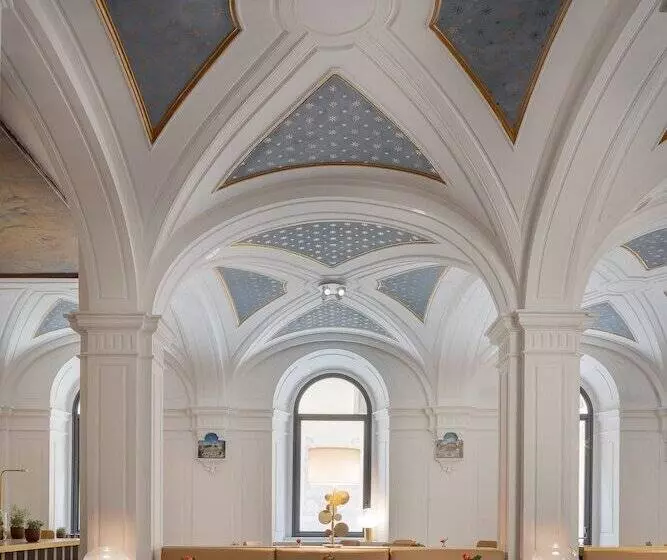 هتل Maison Roma Piazza Di Spagna Una Esperienze