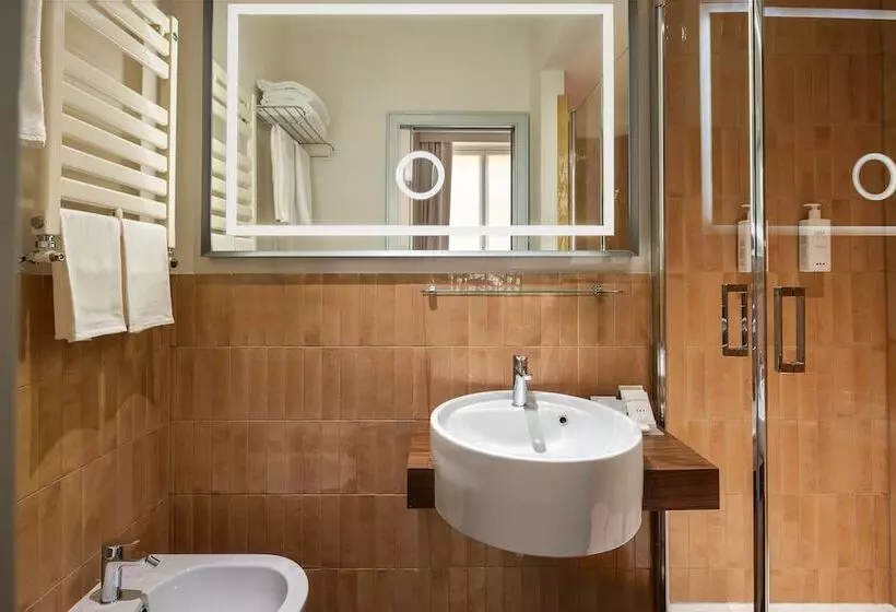 هتل Maison Roma Piazza Di Spagna Una Esperienze