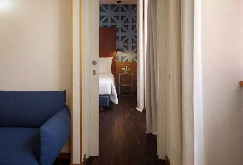 هتل Maison Roma Piazza Di Spagna Una Esperienze