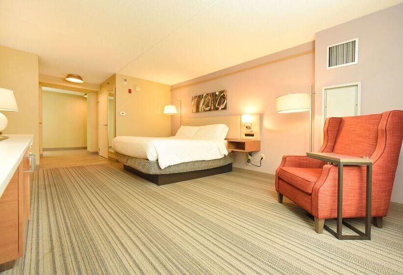 فندق Hilton Garden Inn Saratoga Springs