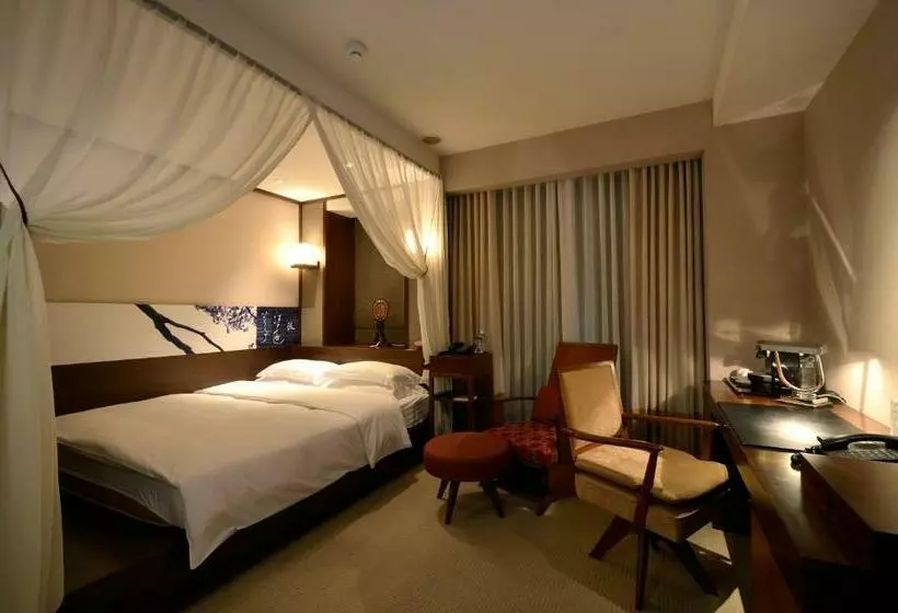 هتل Les Suites Taipei Ching Cheng