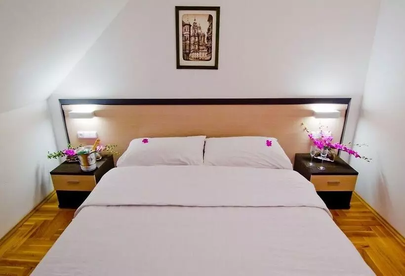 Hotel Praga 1