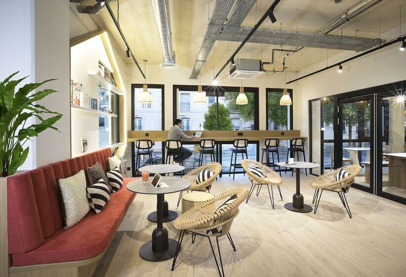 ホテル Hôtel Life Bordeaux Gare Bg