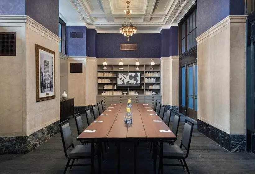 The Notary Hotel, Philadelphia, Autograph Collection