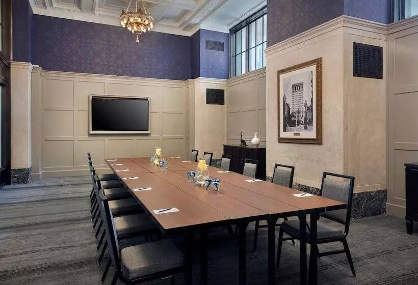 The Notary Hotel, Philadelphia, Autograph Collection