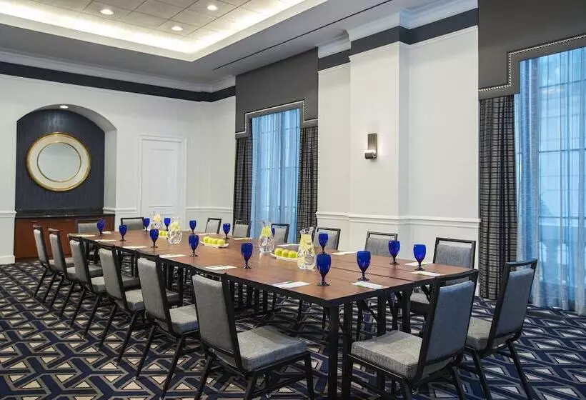 The Notary Hotel, Philadelphia, Autograph Collection