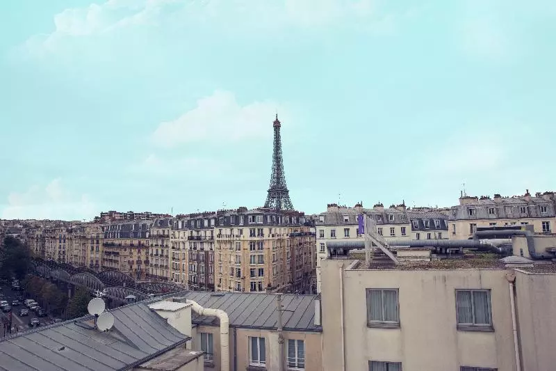 Timhotel Tour Eiffel